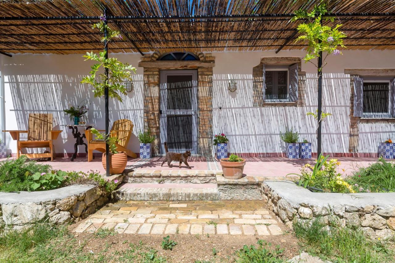The Storage House Danilia Exterior foto